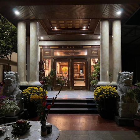 Hoang Khiem Hotel Pleiku Bagian luar foto