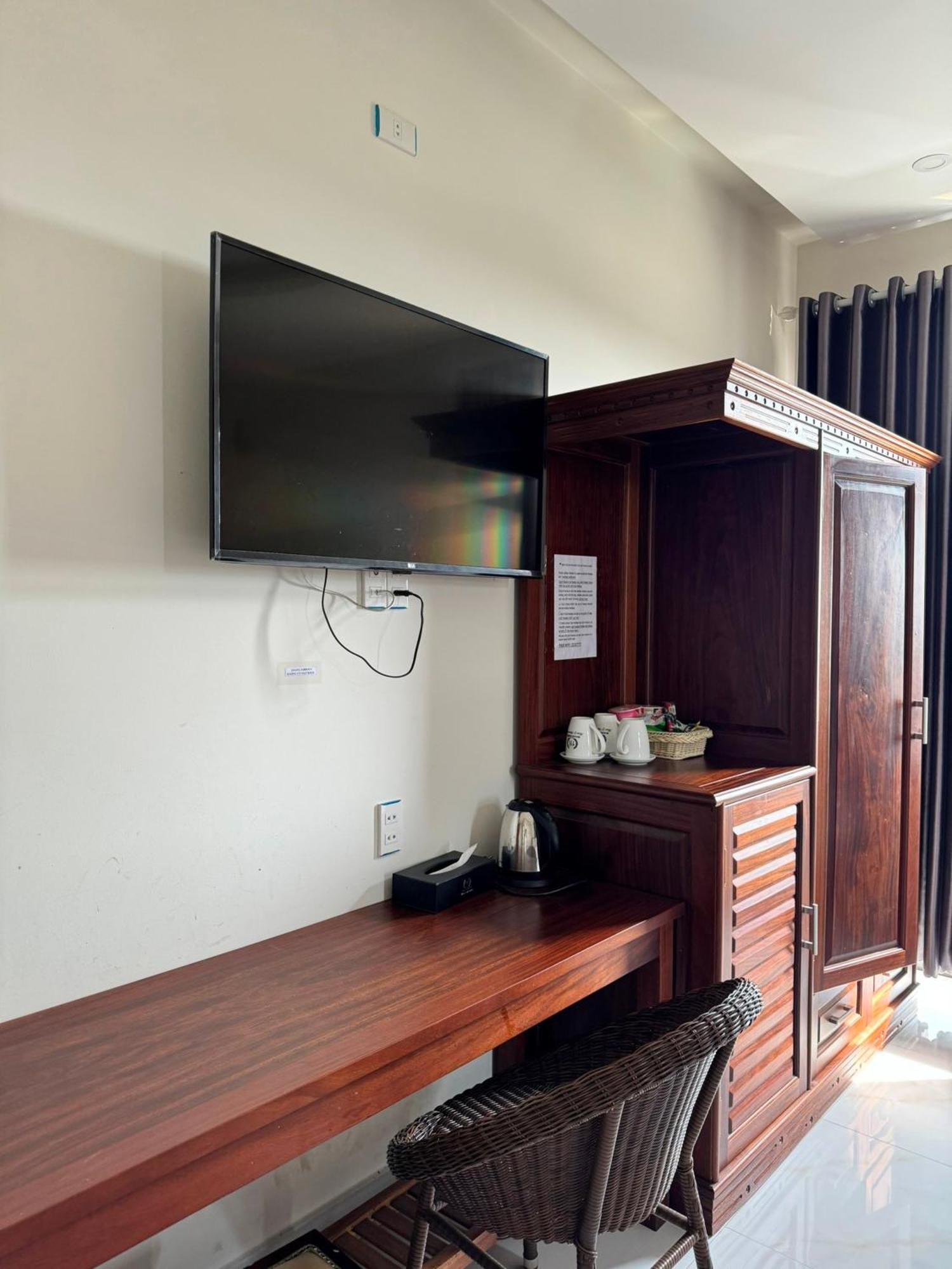 Hoang Khiem Hotel Pleiku Bagian luar foto